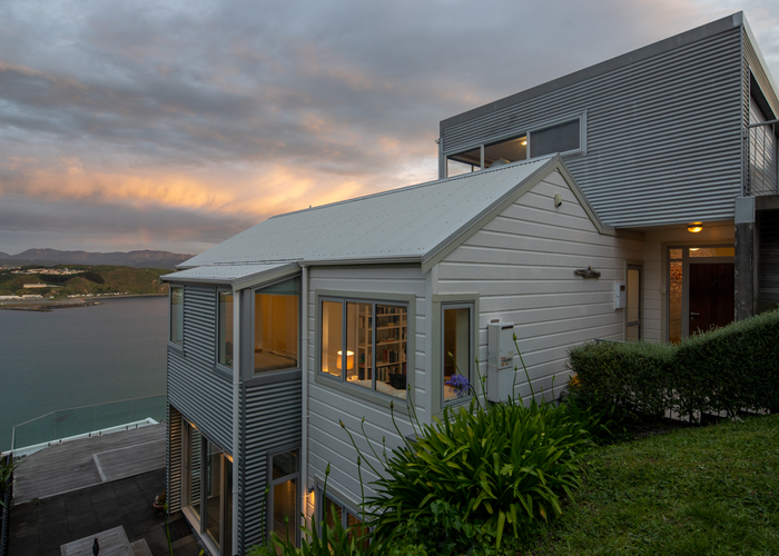  at 25 View Road, Houghton Bay, Wellington