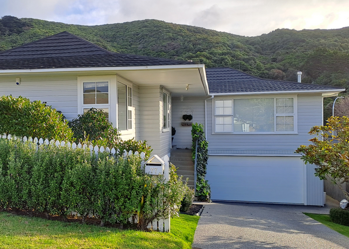  at 77 Oriel Avenue, Tawa, Wellington