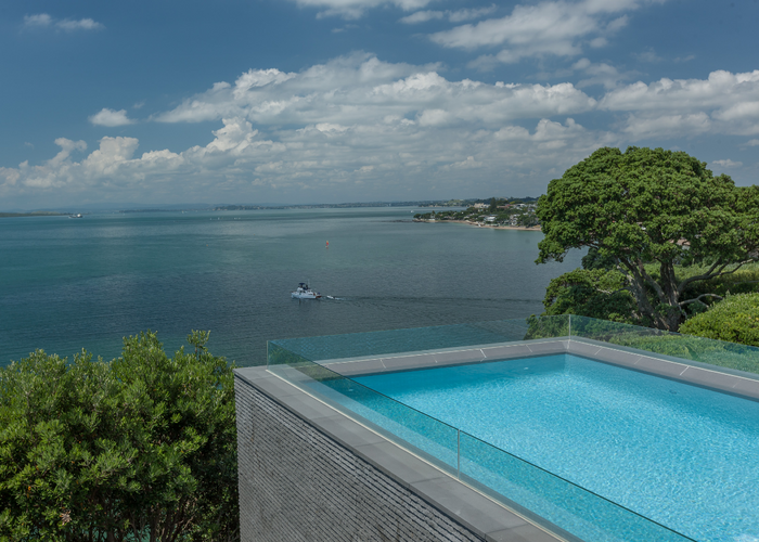  at 41 Beach Road, Castor Bay, Auckland