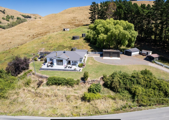  at 288 River Road, Pongaroa