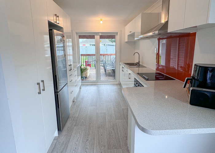  at 7 Poplar Grove, Ebdentown, Upper Hutt