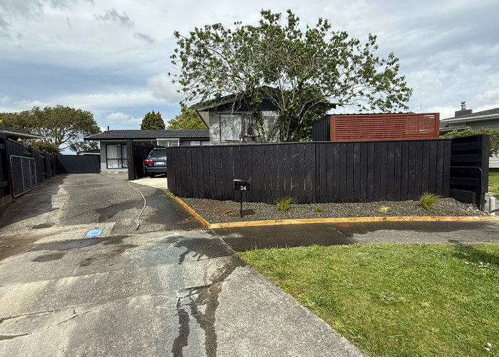  at 34 Paradise Place, Milson, Palmerston North