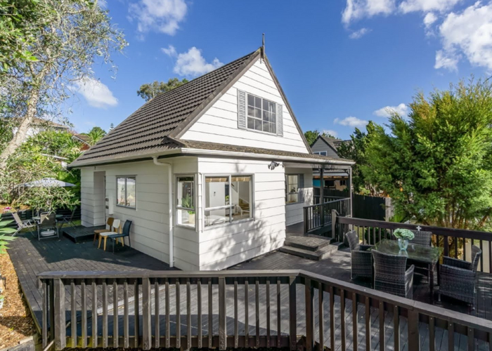  at 59 Hale Crescent, Bayview, Auckland
