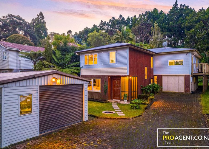  at 3 Boylan Road, Titirangi, Auckland