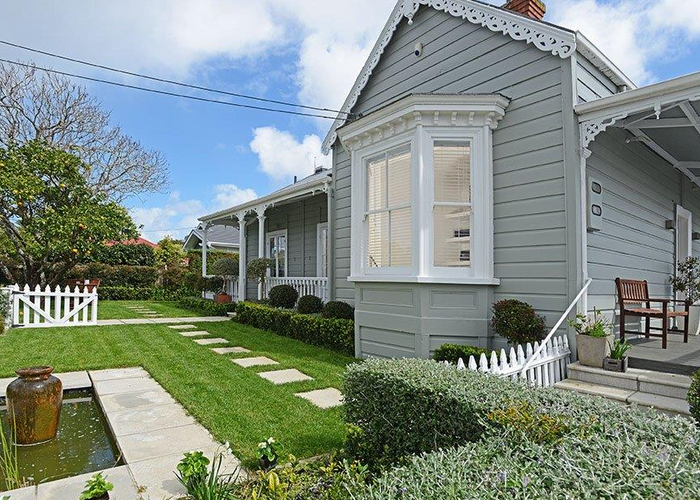  at 16 Wairakei Street, Greenlane, Auckland