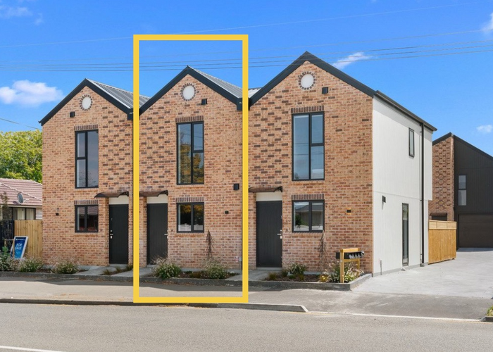  at 2/61 Farrington Avenue, Bishopdale, Christchurch