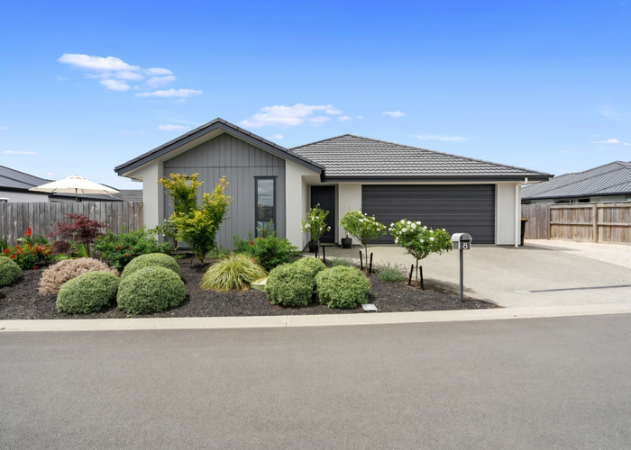  at 8 Midlane Crescent, Appleby, Richmond