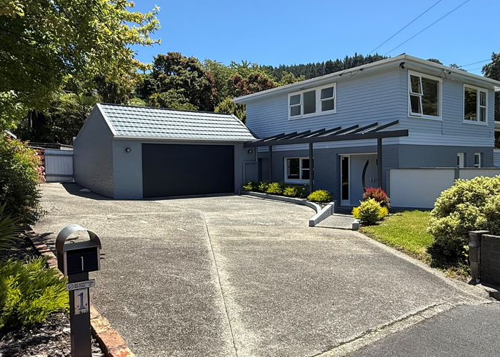  at 1 Julia Place, Tawa, Wellington