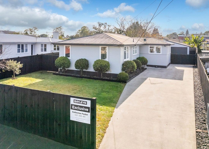  at 34 Yvonne Street, Melville, Hamilton