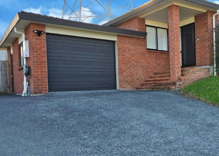  at 27 Killygordon Place, Massey, Auckland