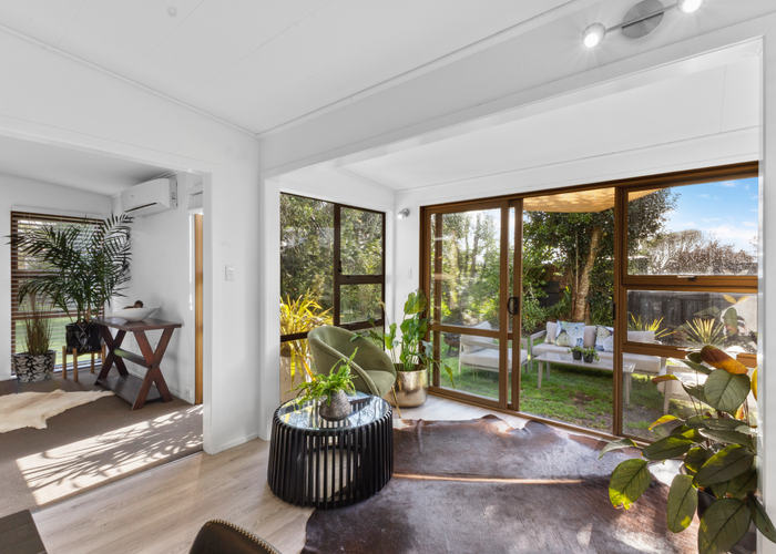 at 2/3A Julian Place , Westown, New Plymouth