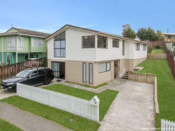  at 142 Holborn Drive, Stokes Valley, Lower Hutt