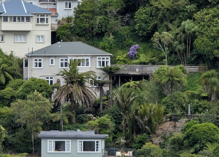  at 4 Raroa Crescent, Northland, Wellington