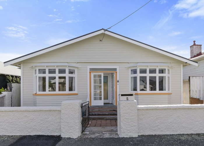  at 5 Oriental Street, Petone, Lower Hutt