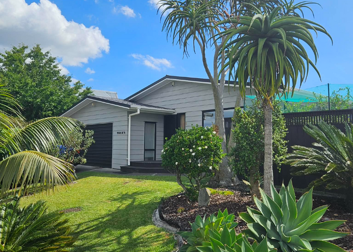  at 64 St Annes Crescent, Wattle Downs, Auckland