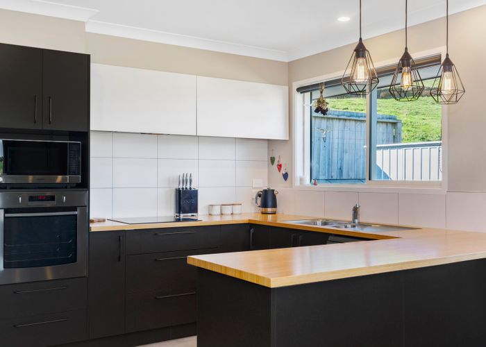  at 240 Ballintoy Park Drive, Welcome Bay, Tauranga