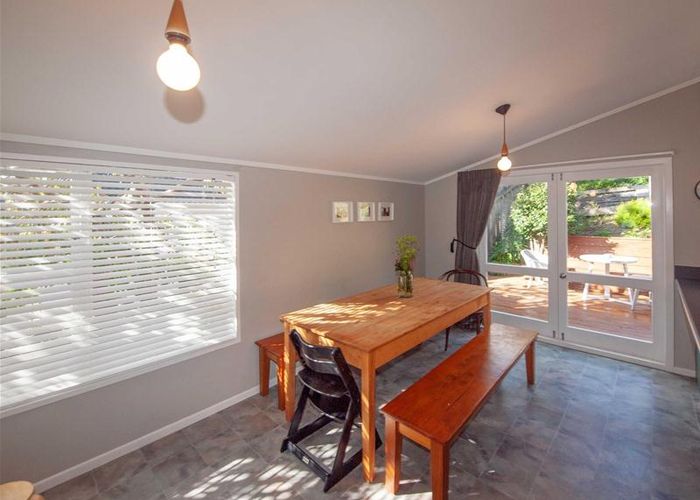  at 82 Churton Drive, Churton Park, Wellington