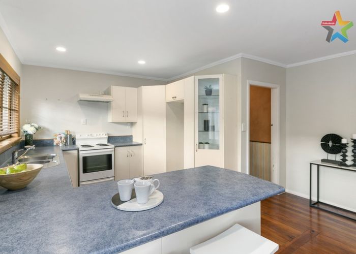  at 88 Pine Avenue, Ebdentown, Upper Hutt