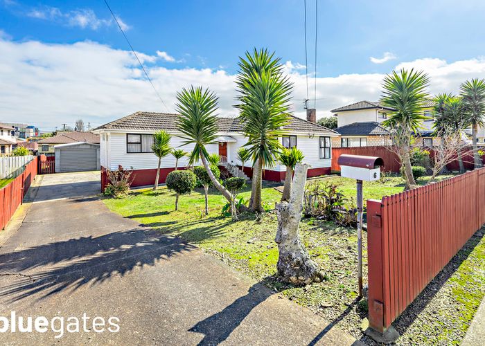  at 6 Milan Road, Papatoetoe, Auckland