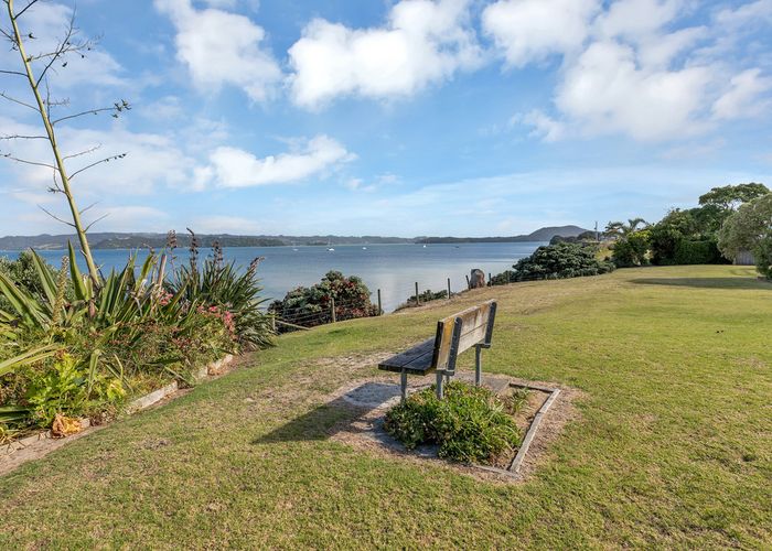  at 35 Manaia View Road, One Tree Point