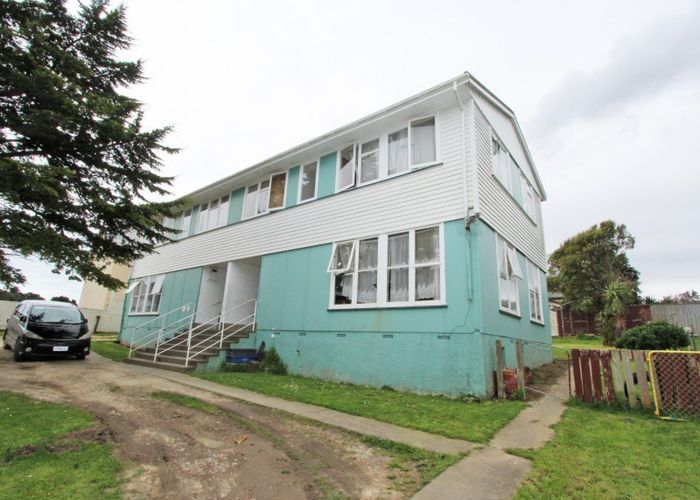  at 8/6 Waihemo Street, Waitangirua, Porirua