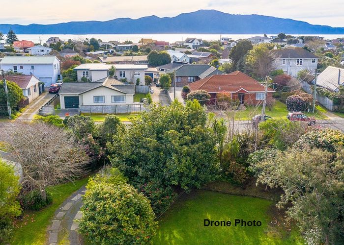  at 71 Bluegum Road, Paraparaumu Beach, Paraparaumu