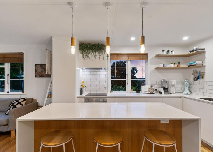  at 36 Glass Road, Mount Roskill, Auckland