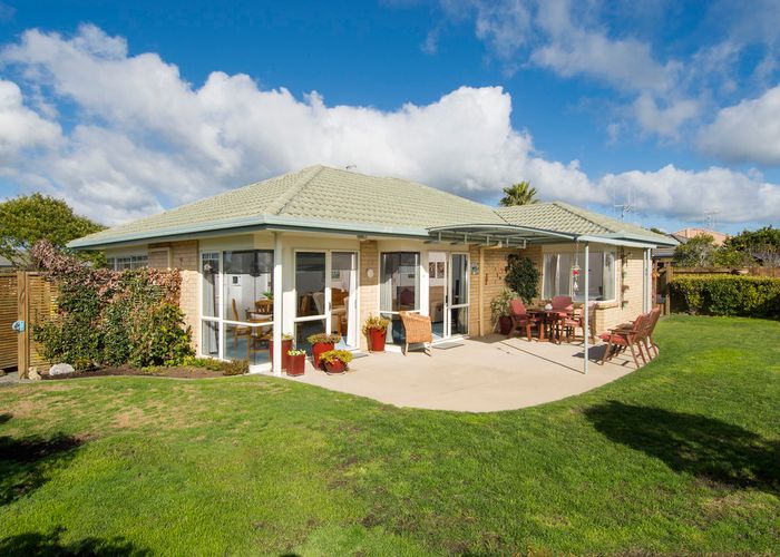 Free property data for 23 The Gardens Drive, Papamoa Beach, Papamoa