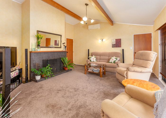 Free property data for 170 Bombay Road, Bombay homes.co.nz