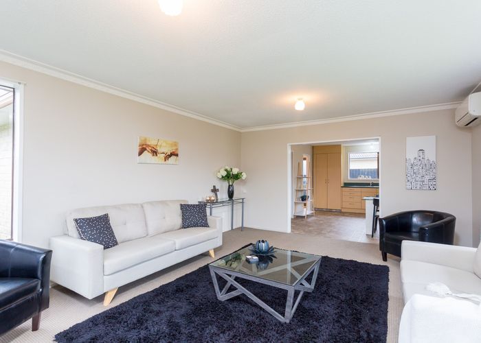  at 2/21 Montclare Avenue, Ilam, Christchurch