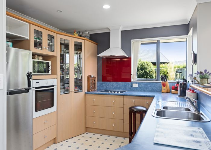  at 14 De Castro Drive, Blenheim