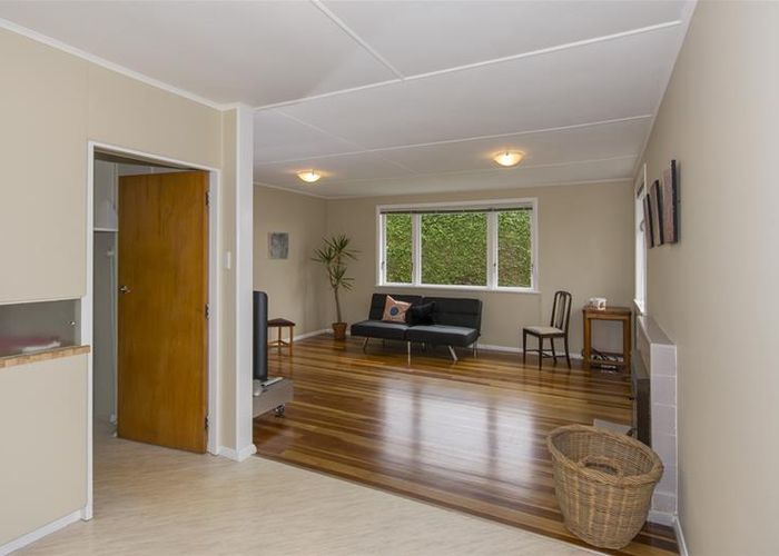  at 63 Bell Street, Tawa, Wellington