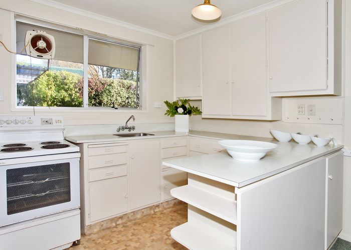  at 2-171/171 Fifield Terrace, Opawa, Christchurch
