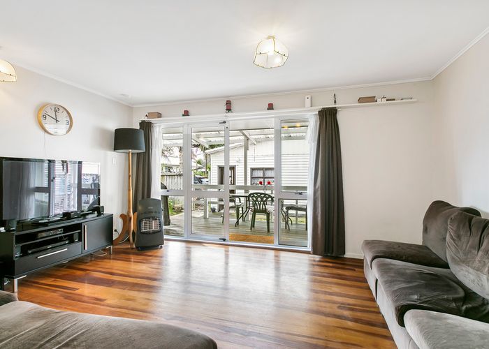  at 1/166 Clevedon Road, Papakura, Papakura