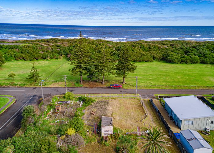  at 44 Seafront Road, Castlecliff, Whanganui