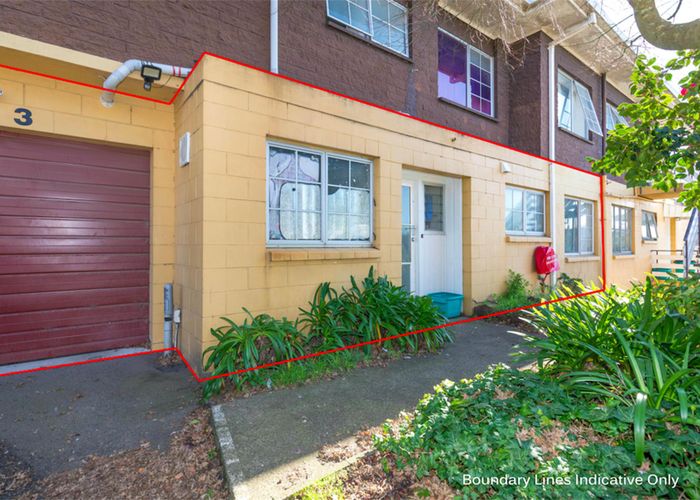  at 3/1243 Victoria Street, Whitiora, Hamilton