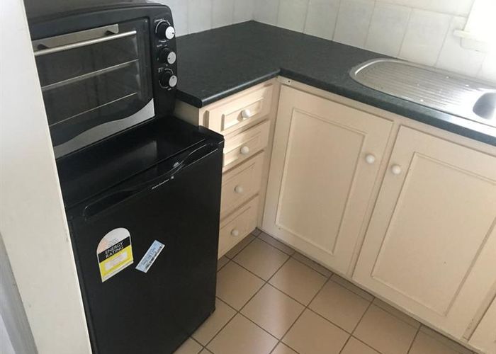  at 9/38 Symonds Street, Grafton, Auckland