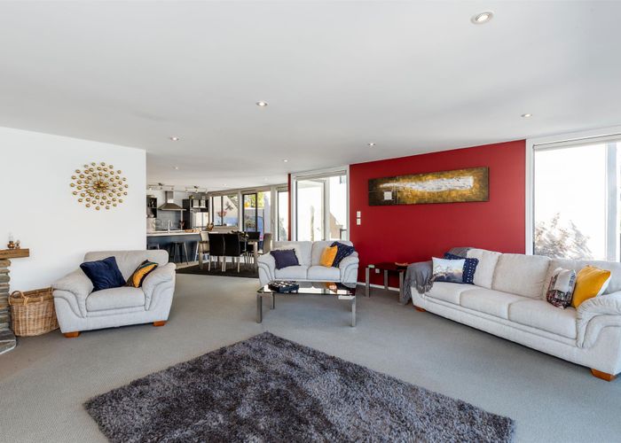  at 2/6 Marina Drive, Frankton, Queenstown