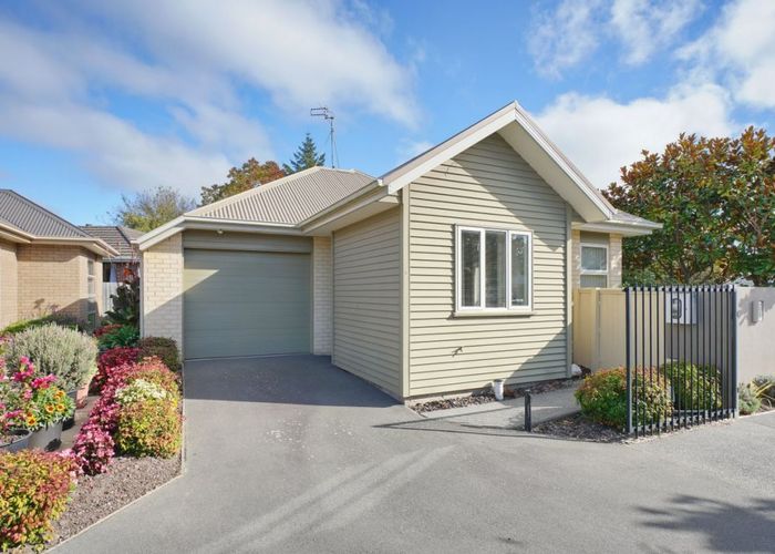 at 1/400 Innes Road, Mairehau, Christchurch