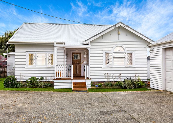  at 10 Trentham Road, Papakura, Papakura