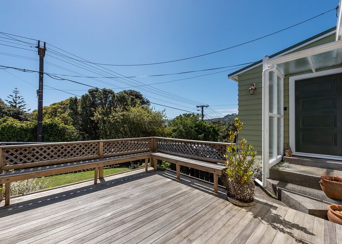  at 7 Braithwaite Street, Karori, Wellington