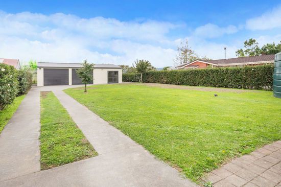  at 4 Monument Road, Papakura