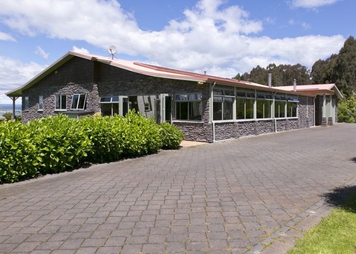  at 35 Te Moenga Park, Acacia Bay, Taupo