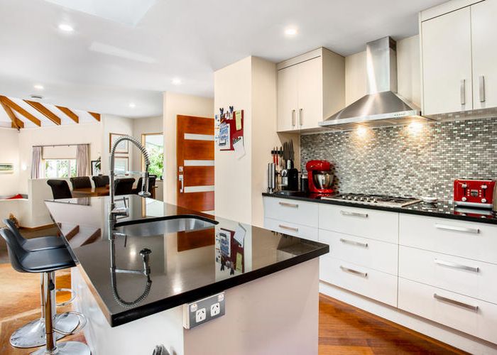  at 10 Tui Crescent, Waiatarua, Auckland