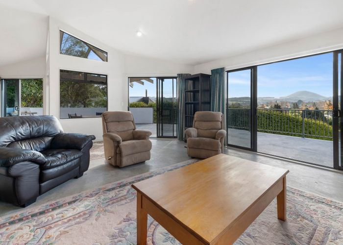  at 38 Boojum Dell, Taupo