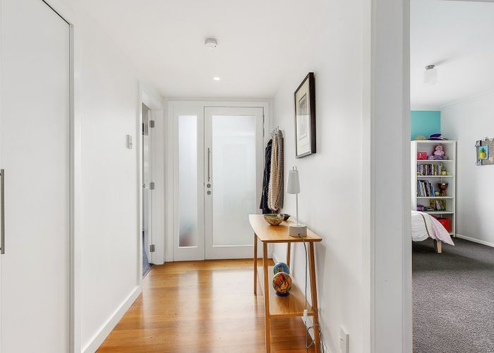  at 23 West Road, Northland, Wellington