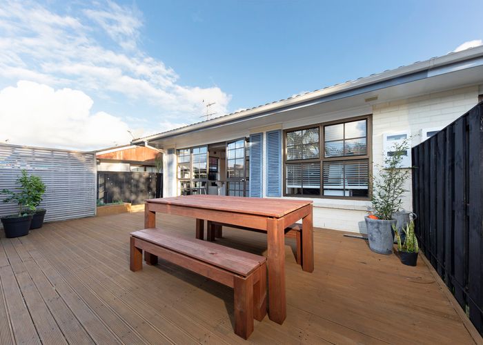  at 11/151 Selwyn Street, Onehunga, Auckland