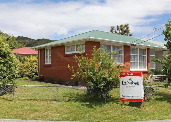  at 2/9 Konini Street, Wainuiomata, Lower Hutt