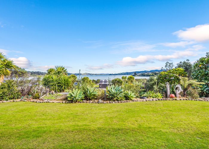  at 42 Kiteone Road, PARUA BAY, ONERAHI