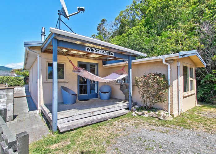  at 193 Sandy Bay-Marahau Road, Marahau